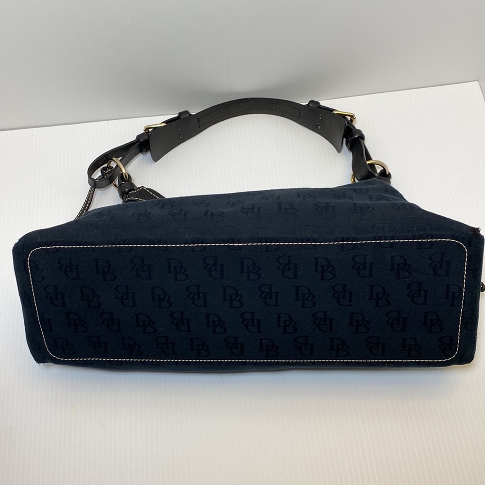Dooney & Bourke Slouch shoulder bag - Picture 12 of 16